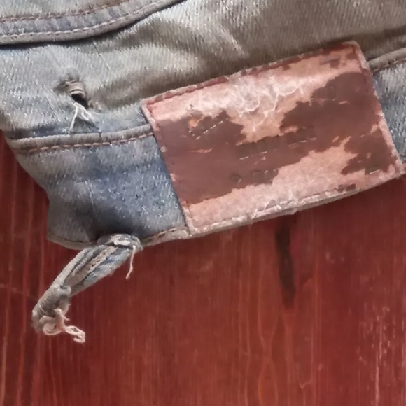 Salvageable Jeans - Picture 14 of 16